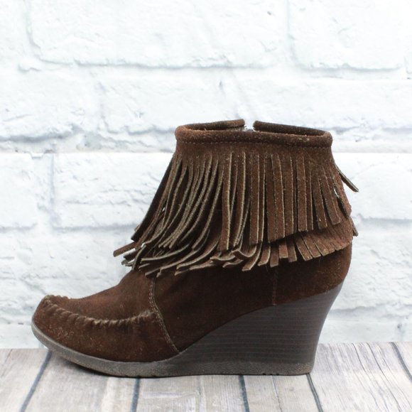 Minnetonka Shoes - MINNETONKA Fringe Wedge Side Zip Booties Size 9.5